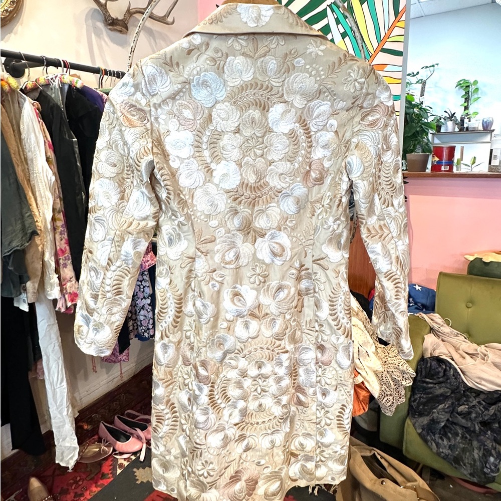 Biya Ecru silk coat size small